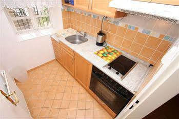 At The Golden Plough Apartamento Praga